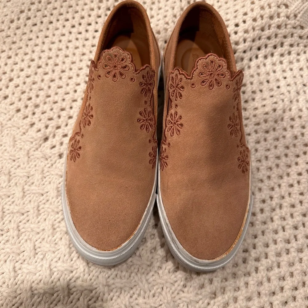 SEE BY CHLOE SIZE 38 USA 7/5 Brown Suede Slip-On Sneakers with Floral Design